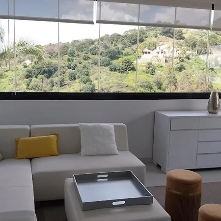 Stylish Hills With Lovely Views